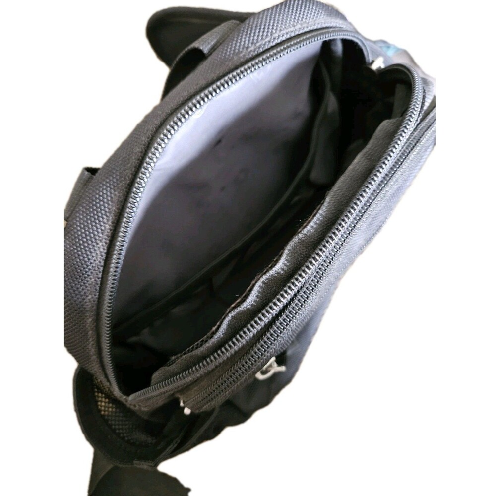 SWISSGEAR Waist Bag Fanny Pack Hiking Multi-Pocket - Picture 4 of 5
